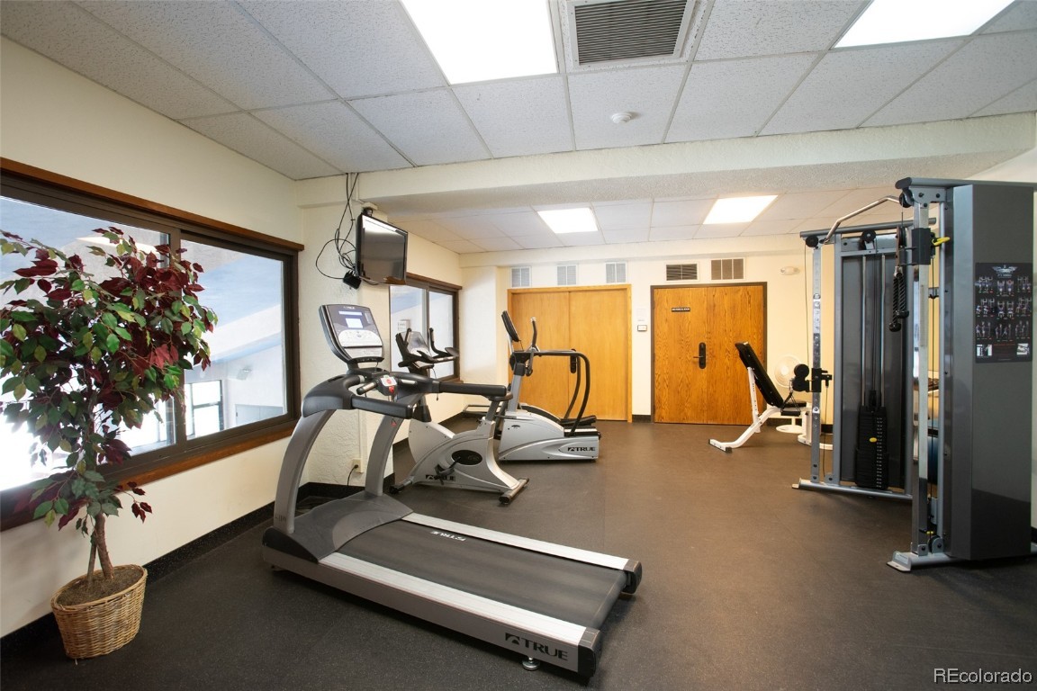 1995 Storm Meadows DRIVE 601