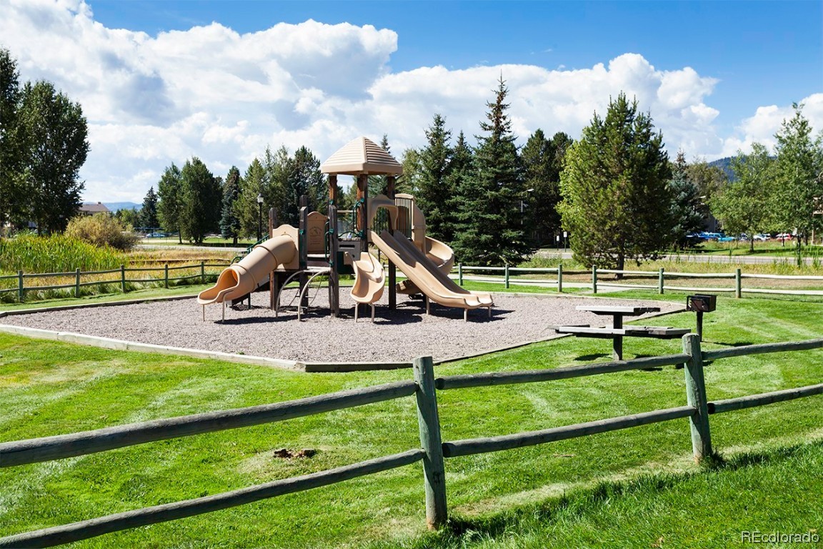 1525 Shadow Run Frontage 309a