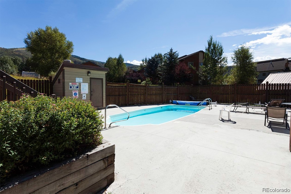 1525 Shadow Run Frontage 309a