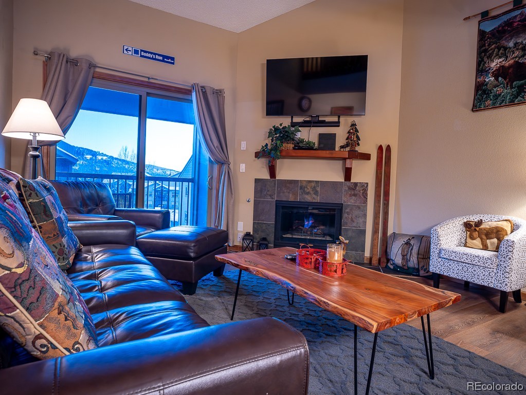 1525 Shadow Run Frontage 309a