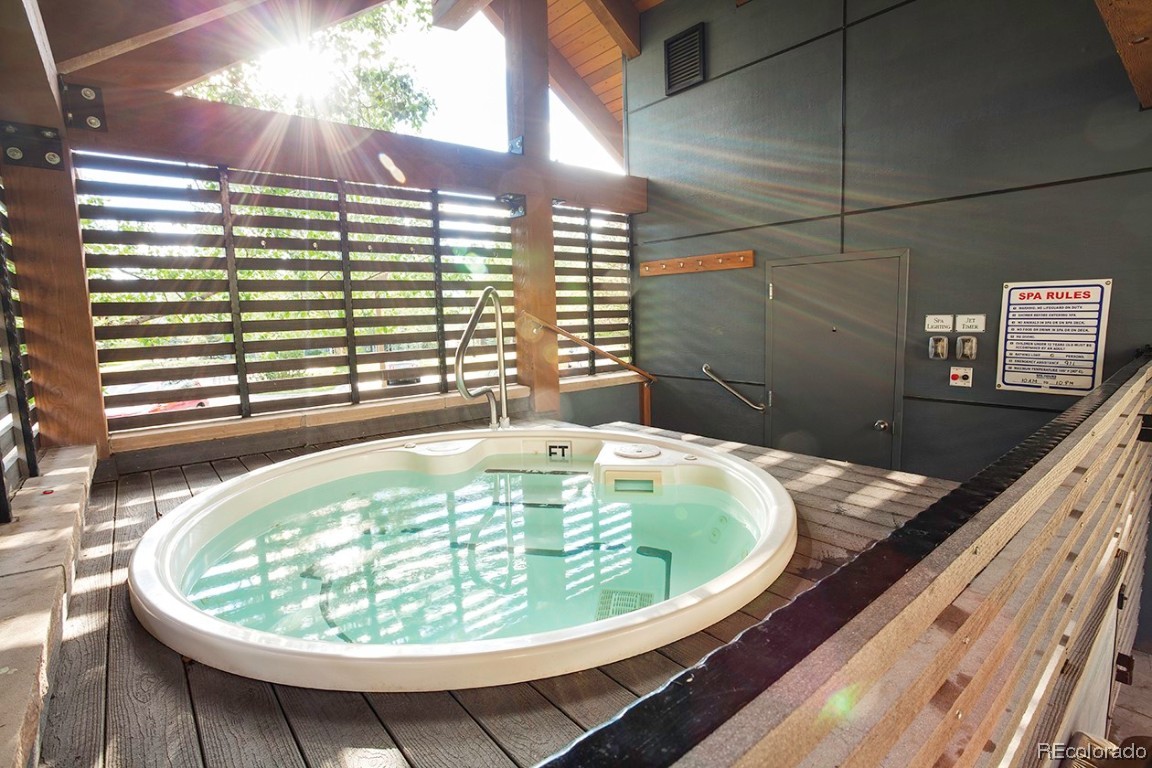 1525 Shadow Run Frontage 309a