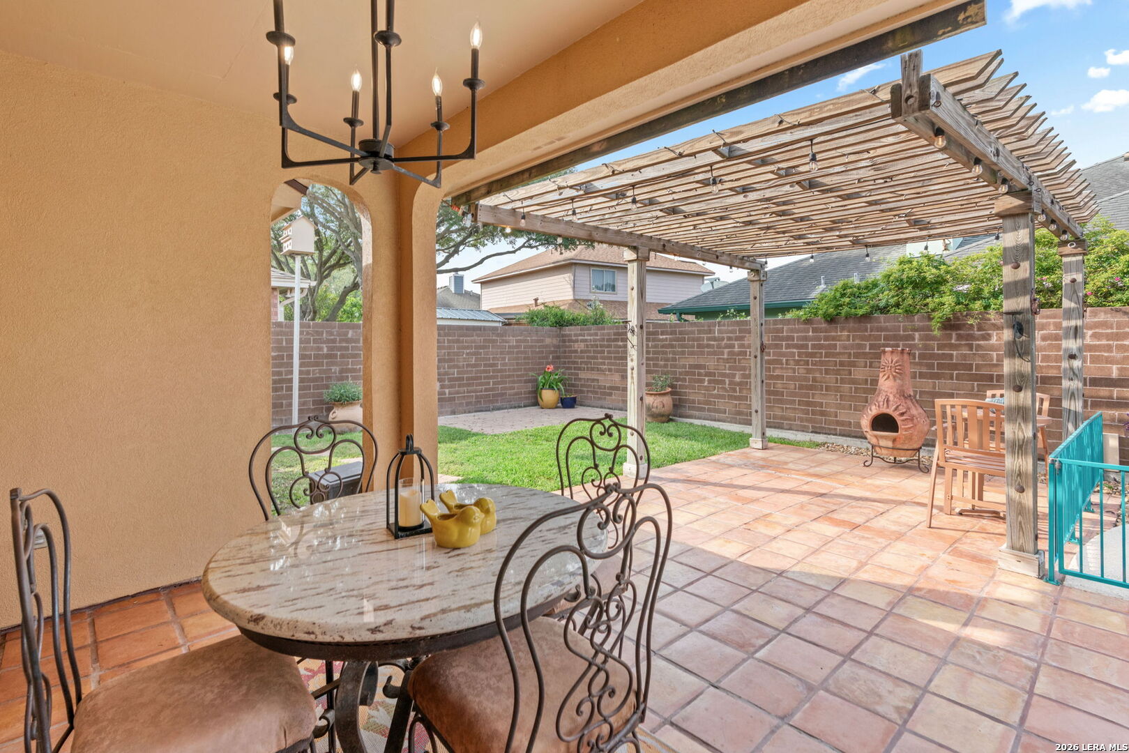 3226 MENDOCINO DR