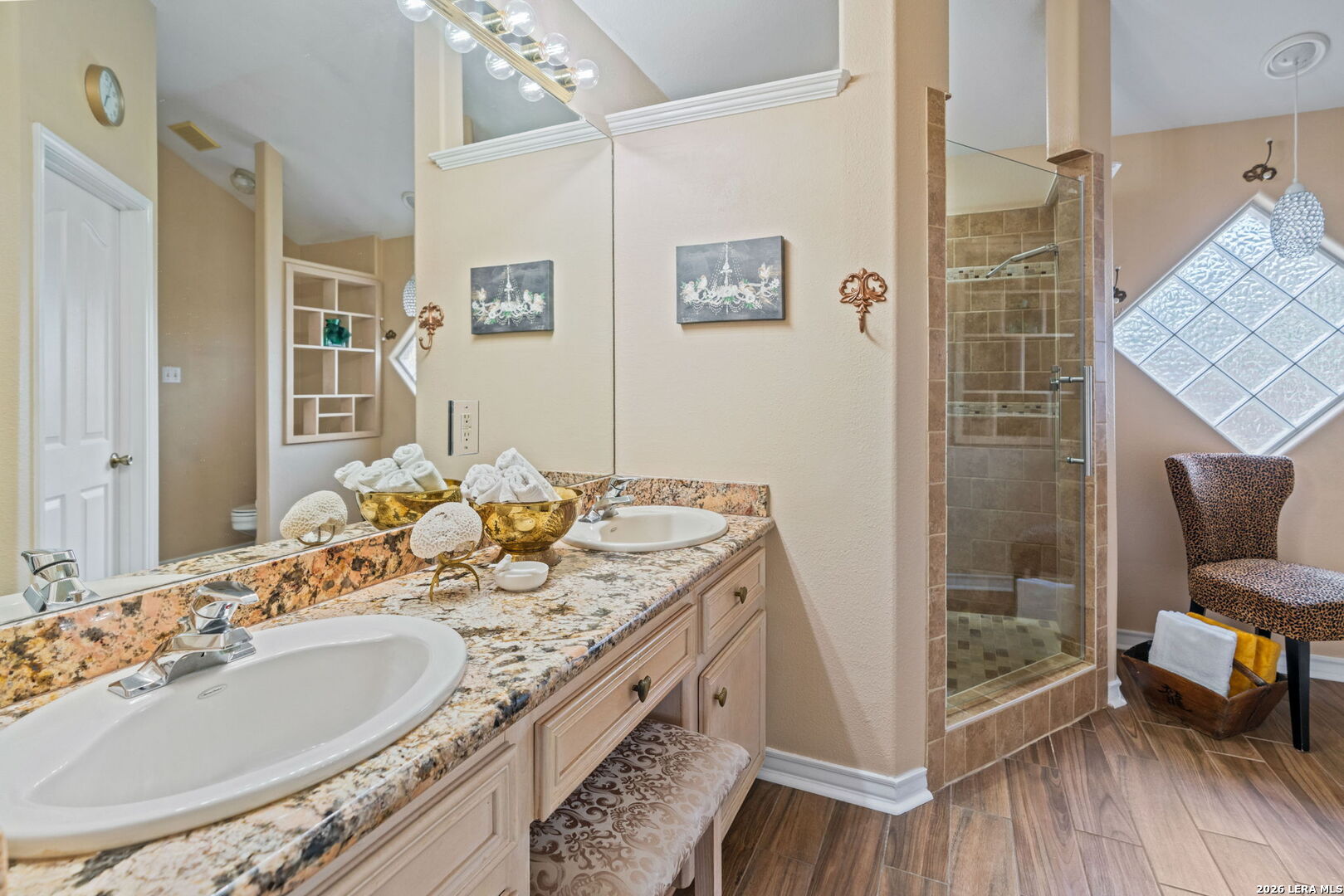 3226 MENDOCINO DR