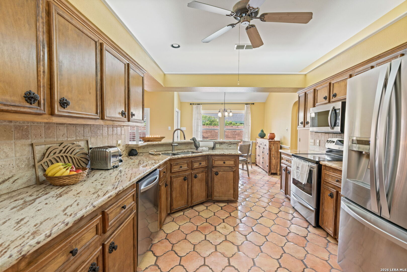 3226 MENDOCINO DR