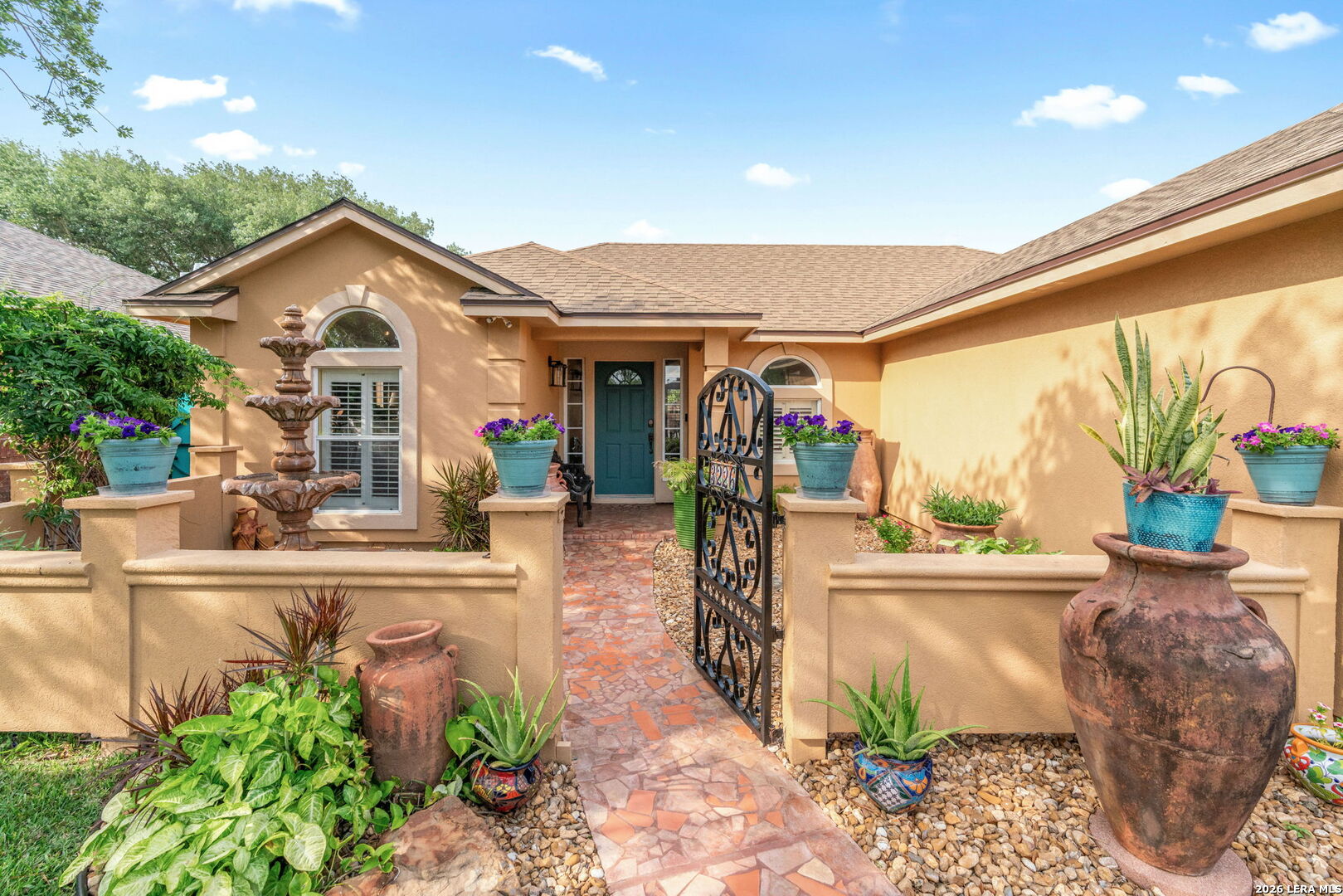 3226 MENDOCINO DR