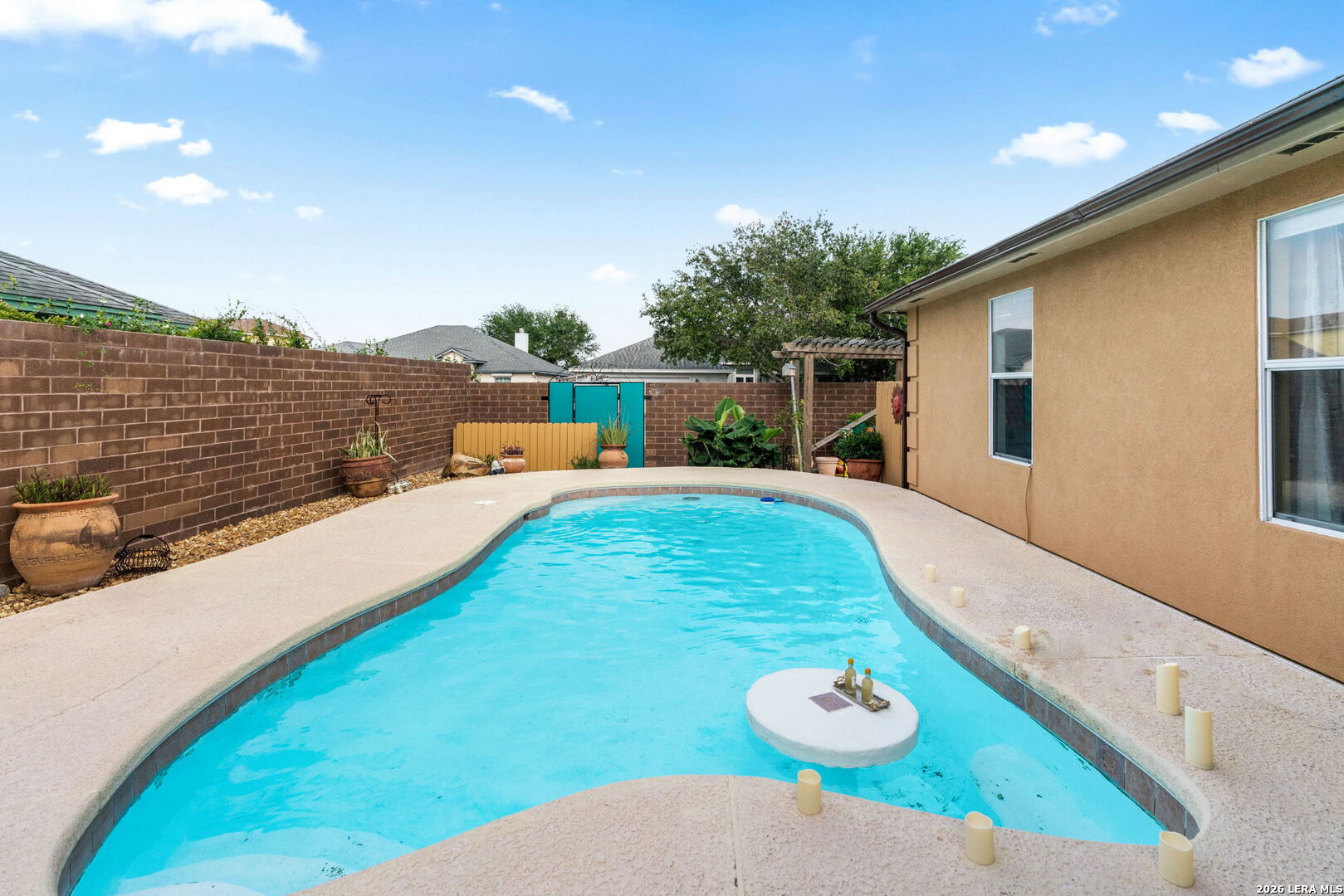 3226 MENDOCINO DR