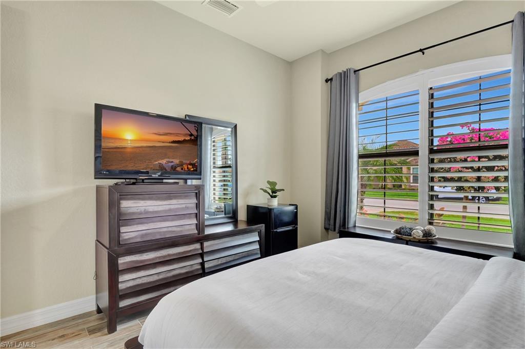 28082 Wicklow CT