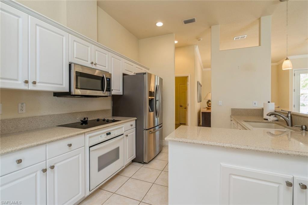 9761 Alhambra LN