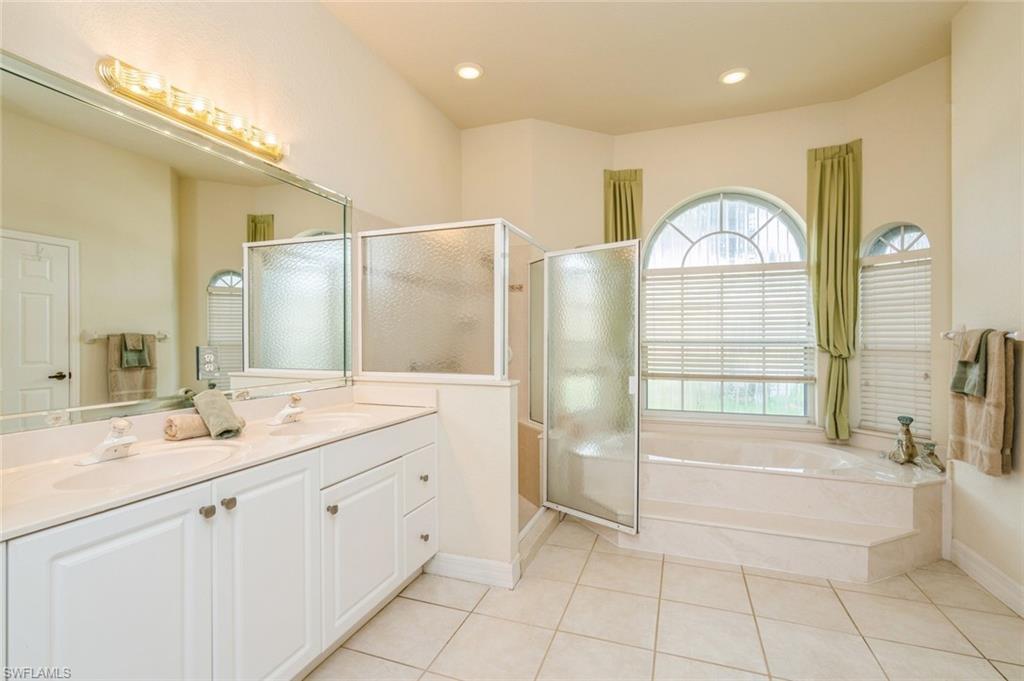 9761 Alhambra LN