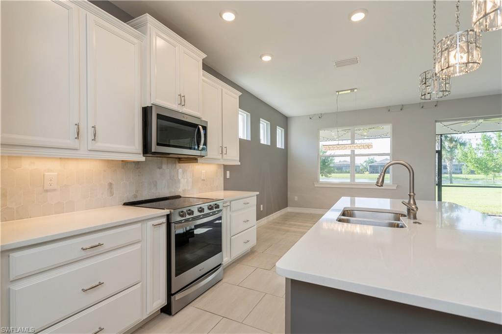 16504 Crescent Beach WAY