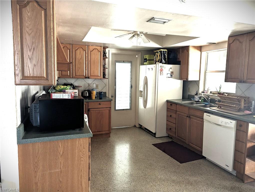 8276 San Carlos BLVD