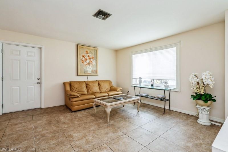 8091 San Carlos BLVD