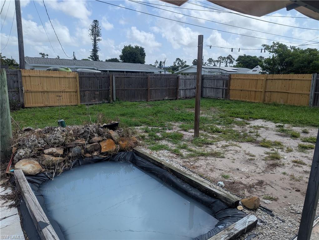 18165 Iris RD