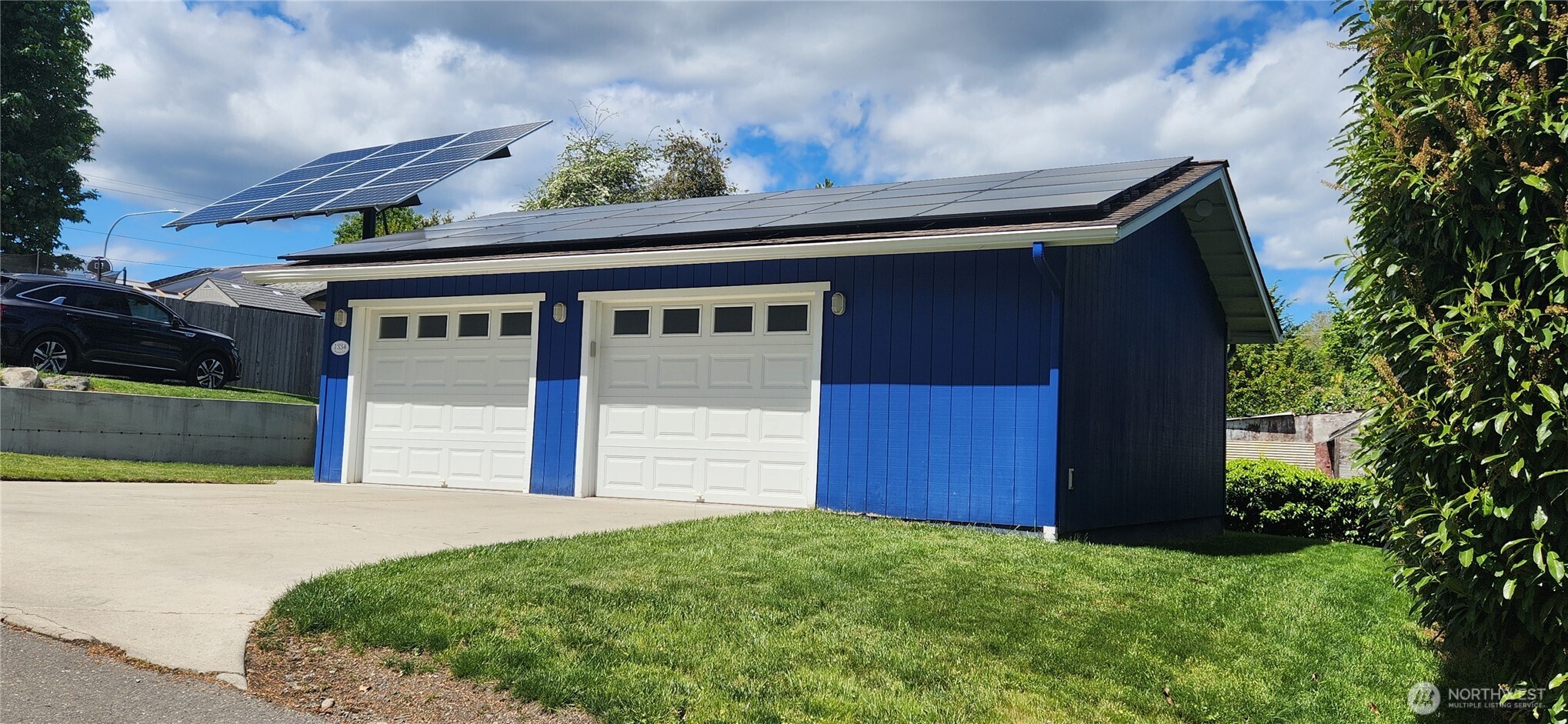 1323 Elizabeth Avenue