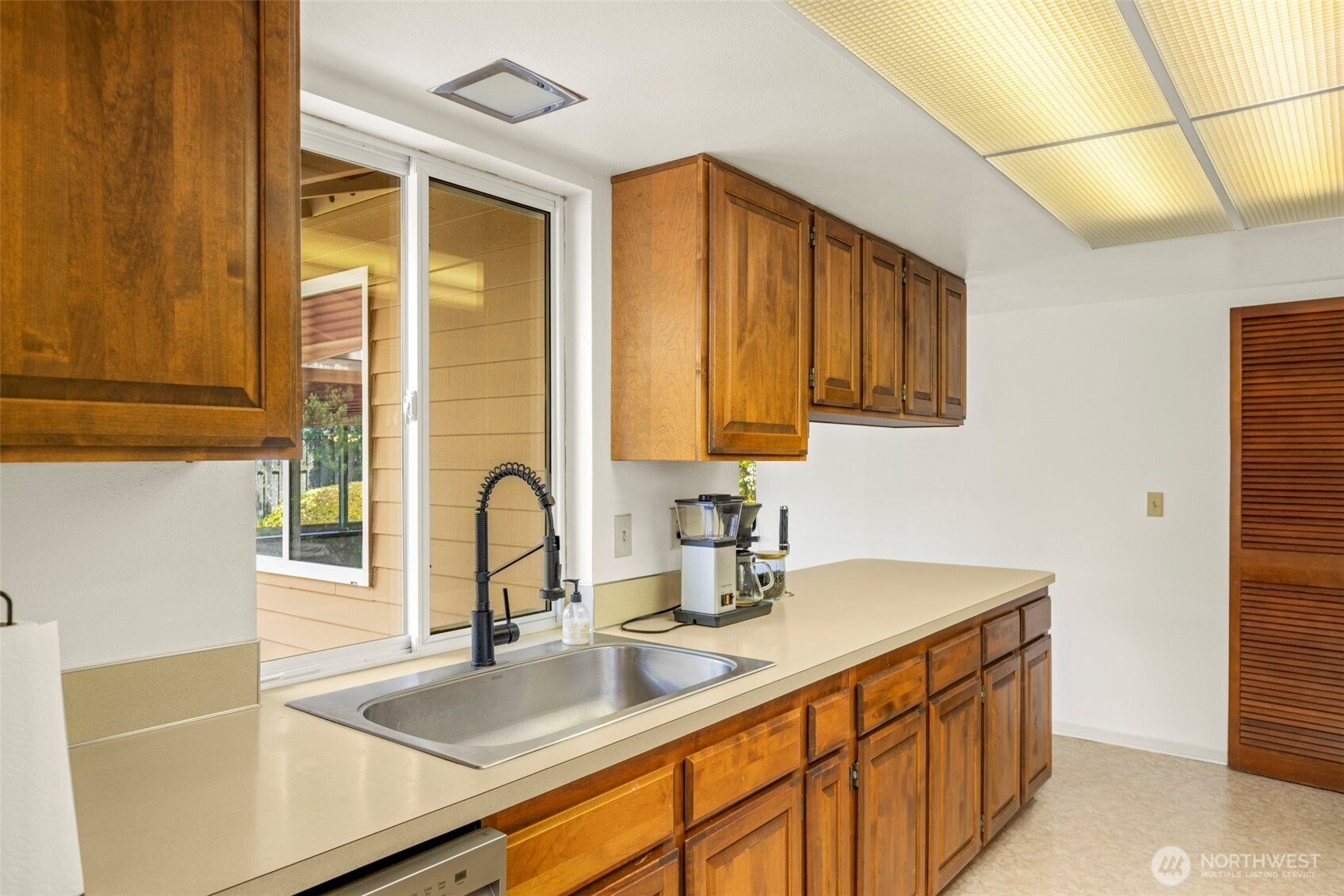 1981 Sequoia Street SE