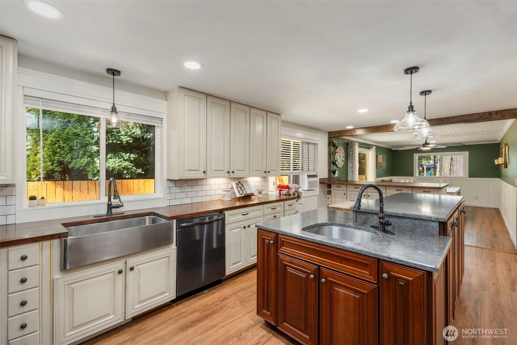 12940 Overland Trail NW