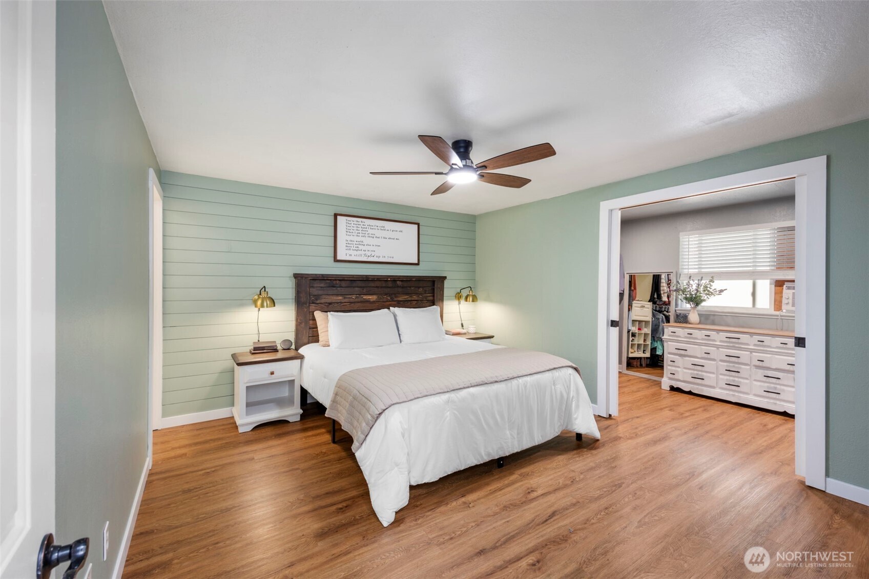 12940 Overland Trail NW