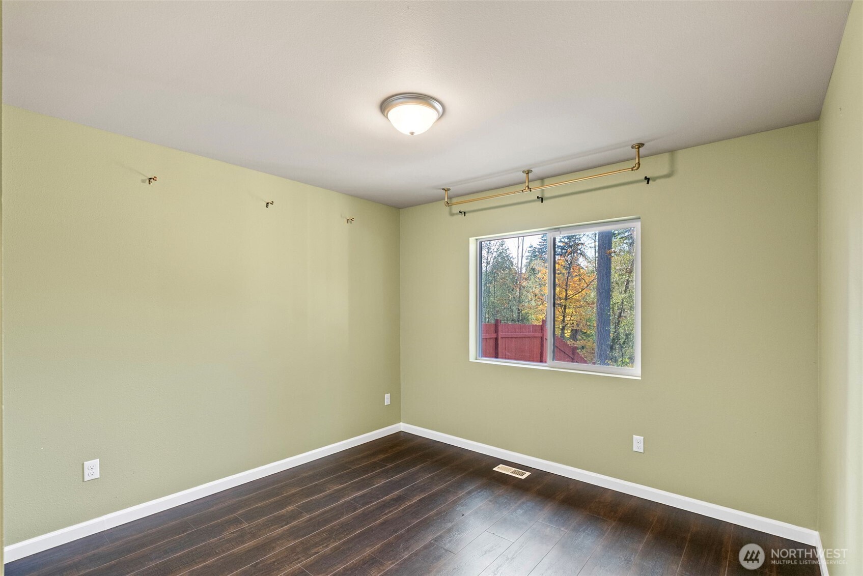 4233 SE Horsehead Way