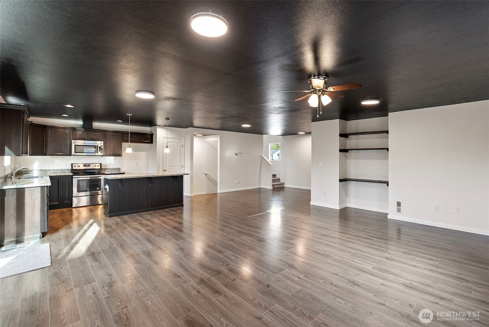 4233 SE Horsehead Way