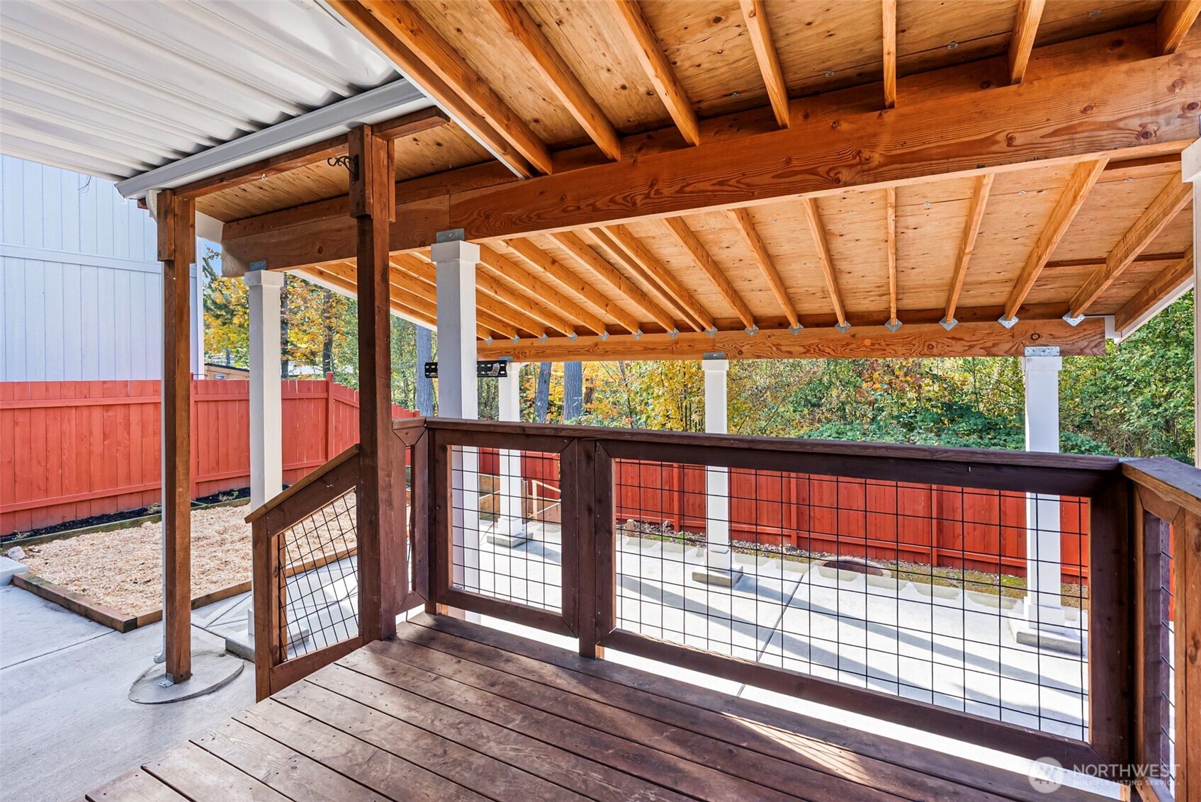 4233 SE Horsehead Way