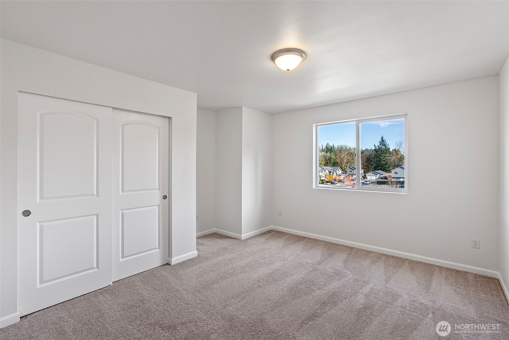 4233 SE Horsehead Way