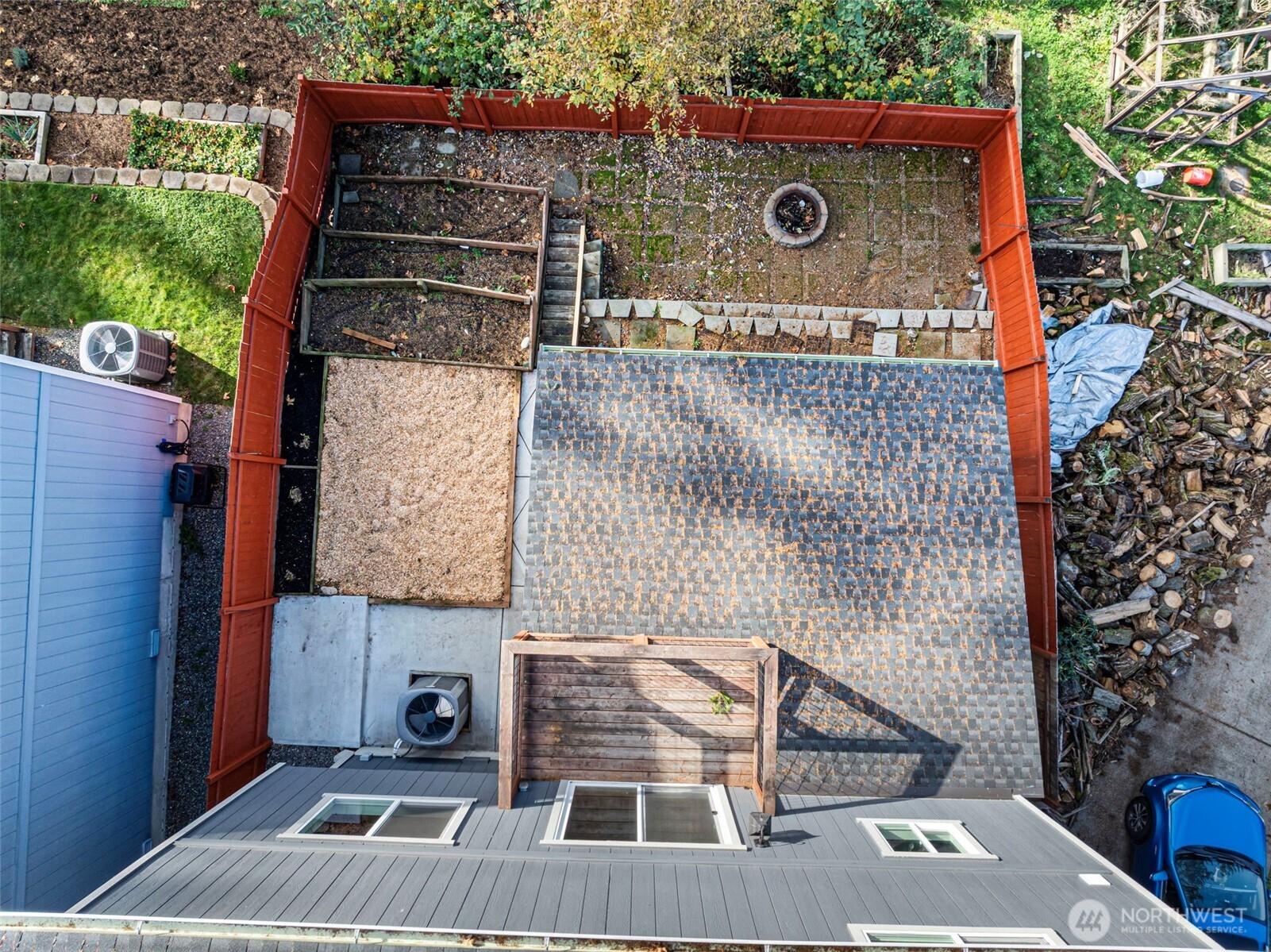 4233 SE Horsehead Way