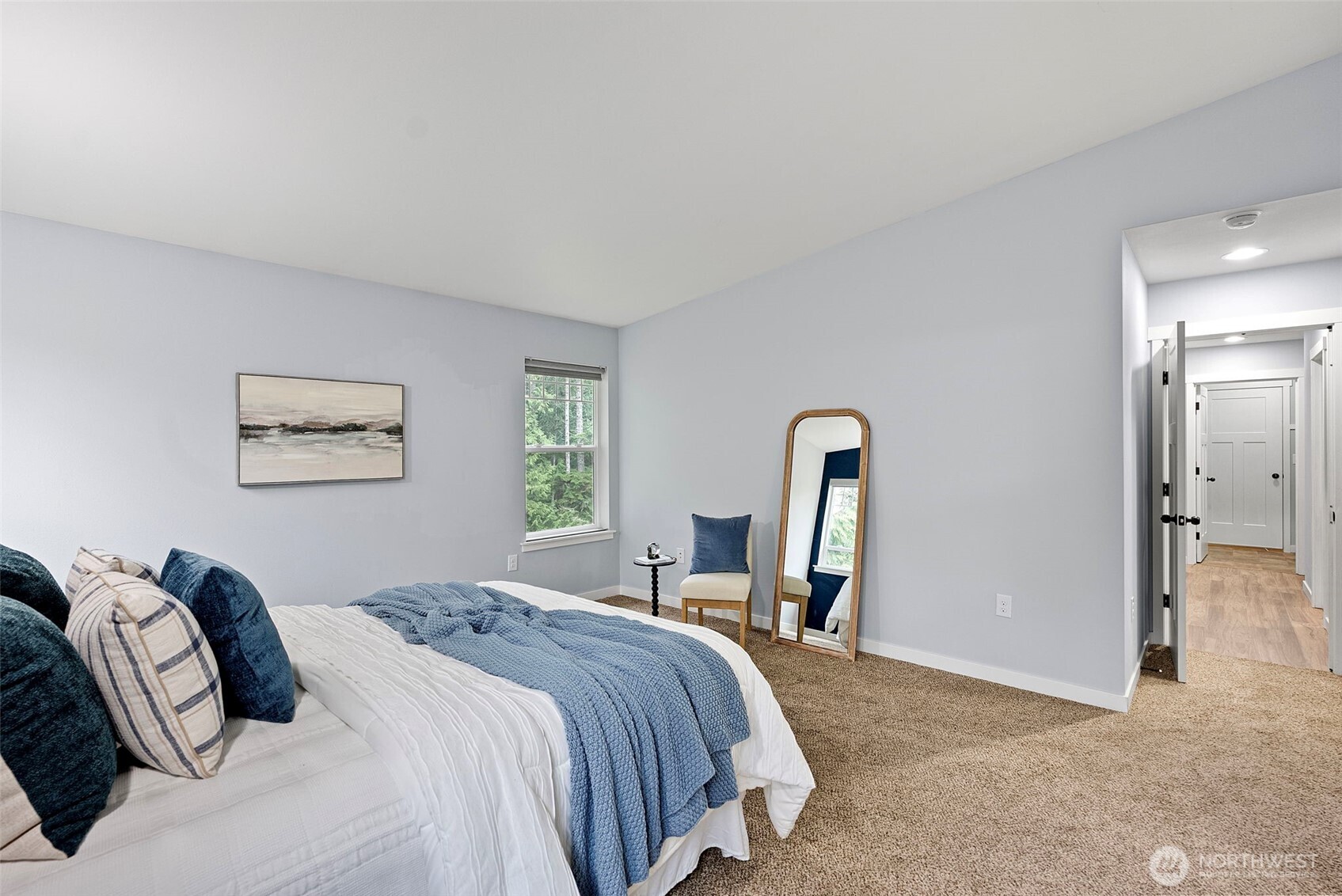 2370 Martin Avenue E