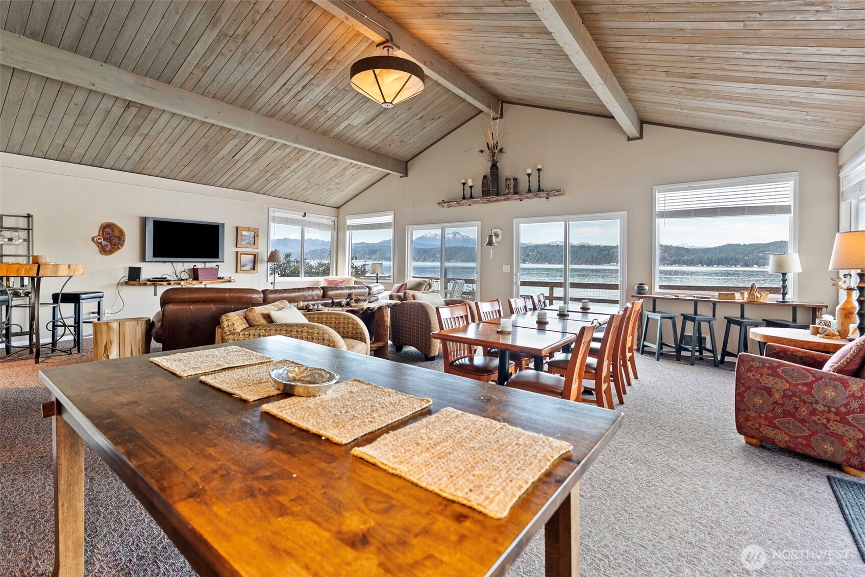 341 E Olympic Vista Drive