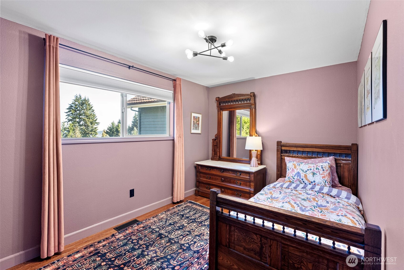 8205 Clearidge Avenue NW