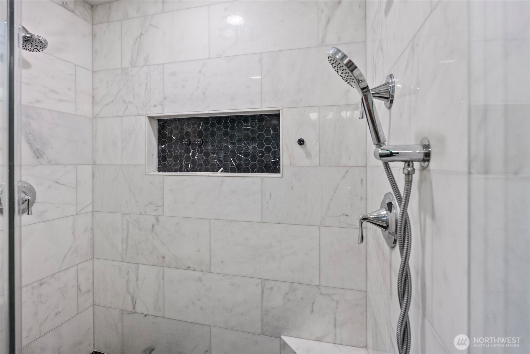 8205 Clearidge Avenue NW