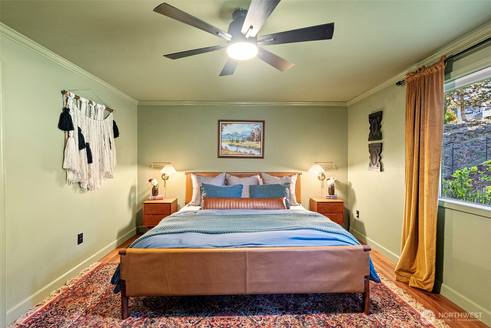 8205 Clearidge Avenue NW