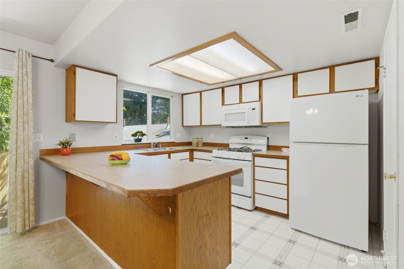 88 NW Lopez Lane