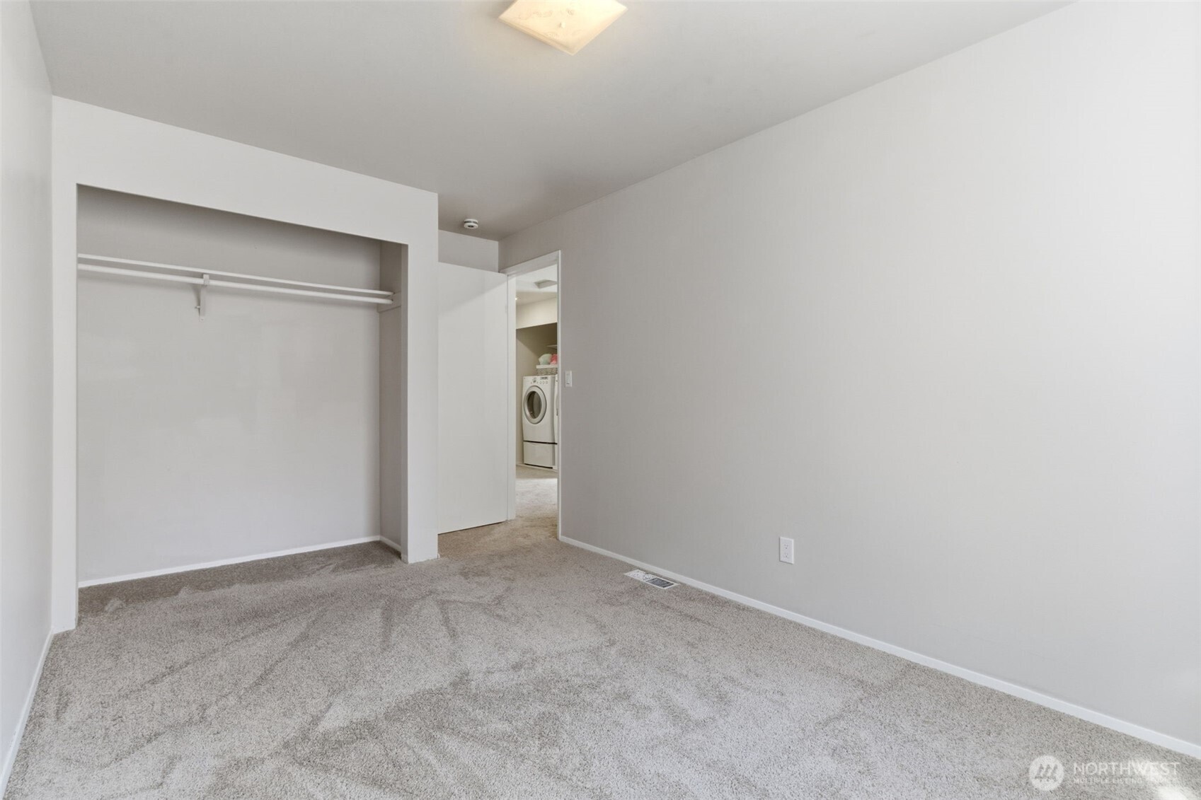 88 NW Lopez Lane