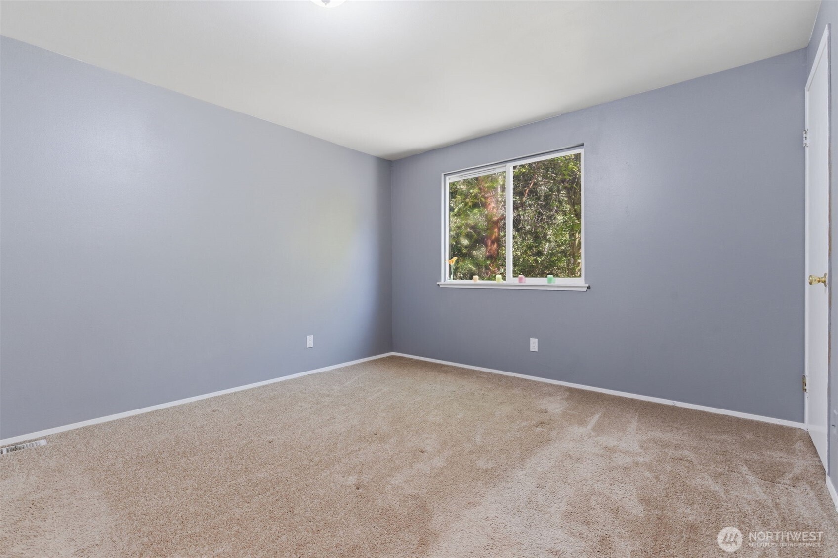 88 NW Lopez Lane