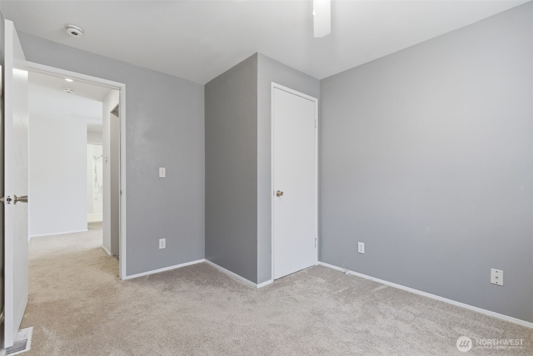 88 NW Lopez Lane