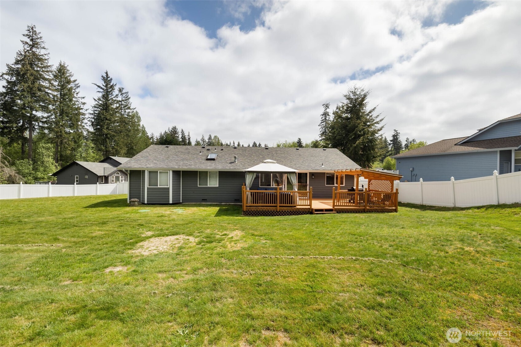 6432 Crossing Place SW