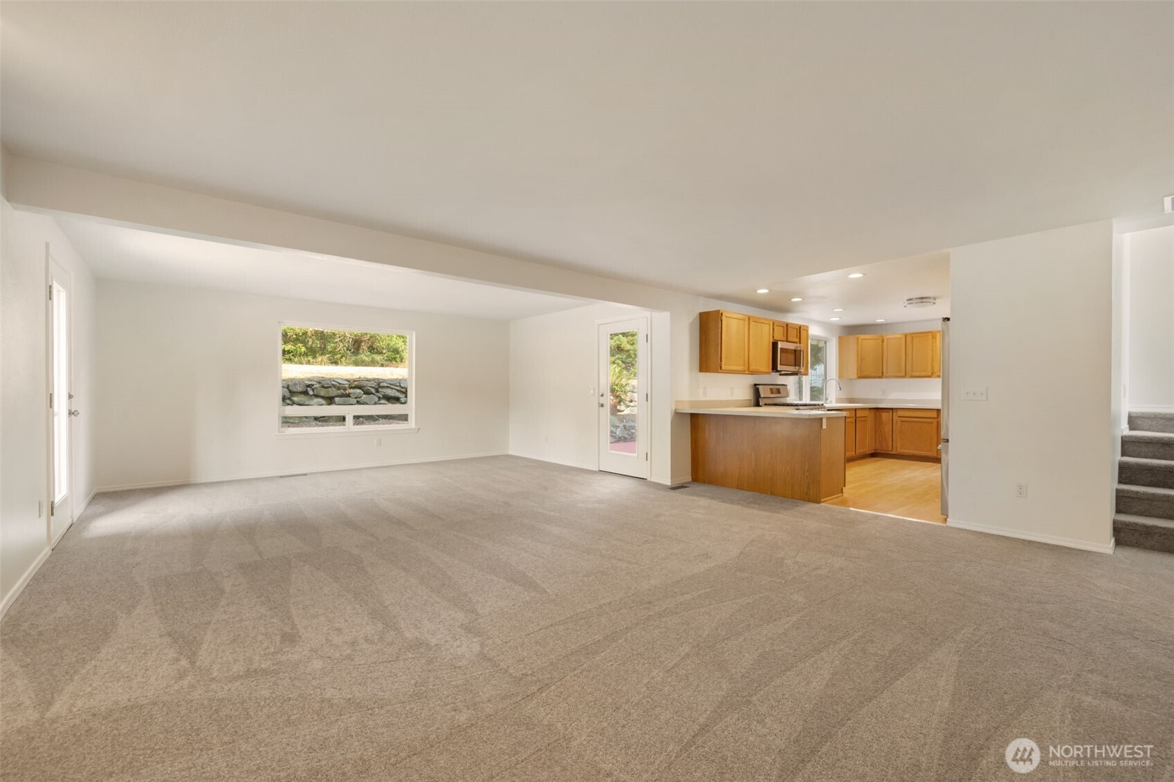 6468 Crossing Place SW