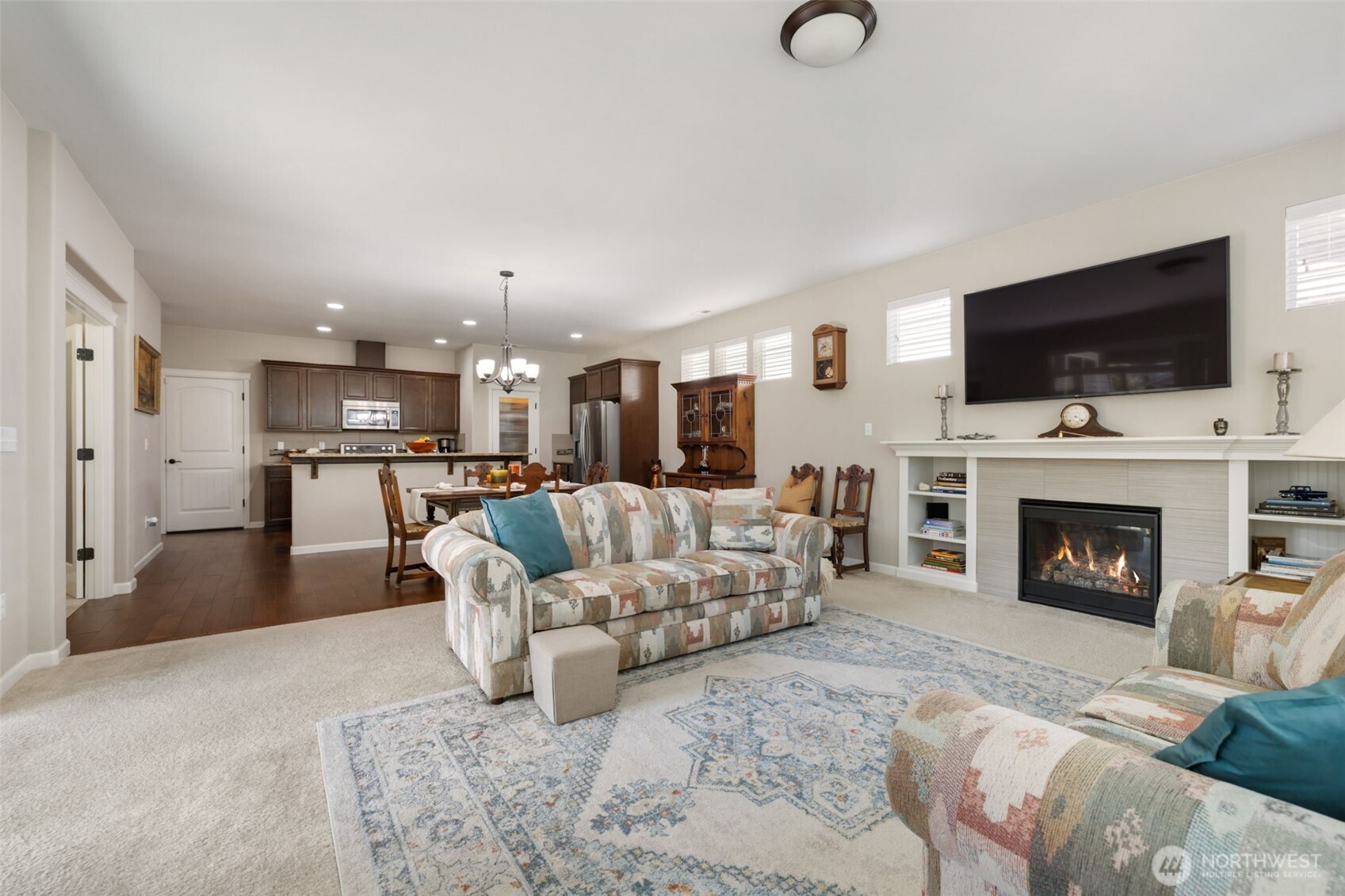 3840 Discovery Avenue SW