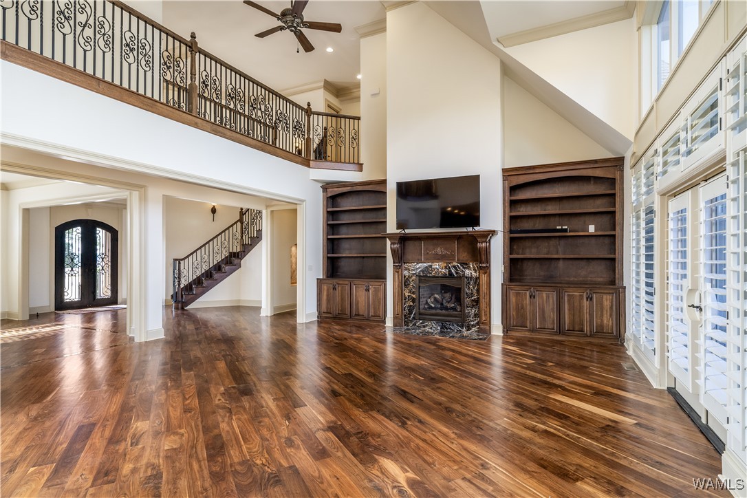 10251 Lake Side Drive