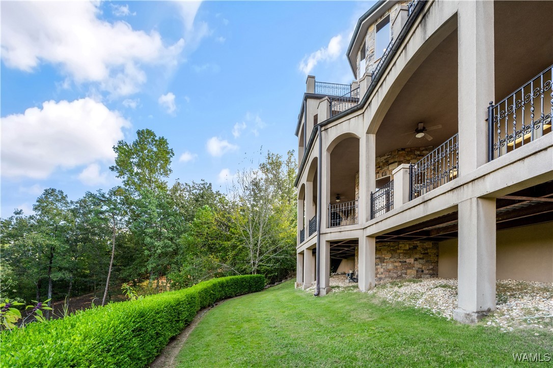 10251 Lake Side Drive