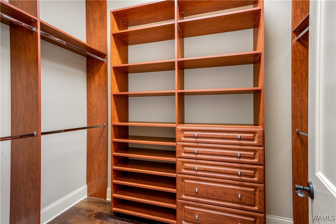 10251 Lake Side Drive