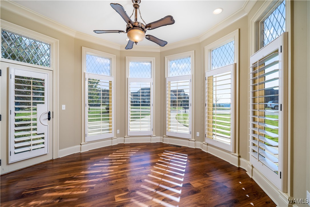 10251 Lake Side Drive