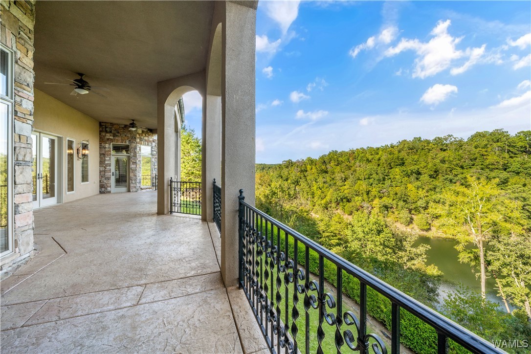 10251 Lake Side Drive