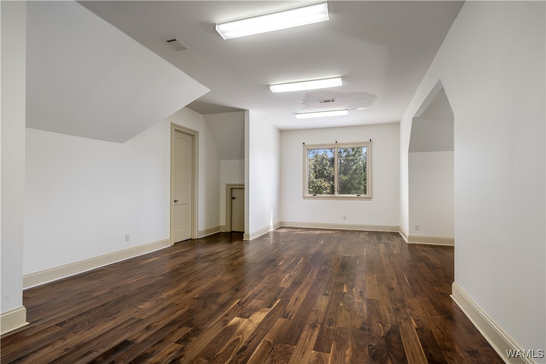 10251 Lake Side Drive