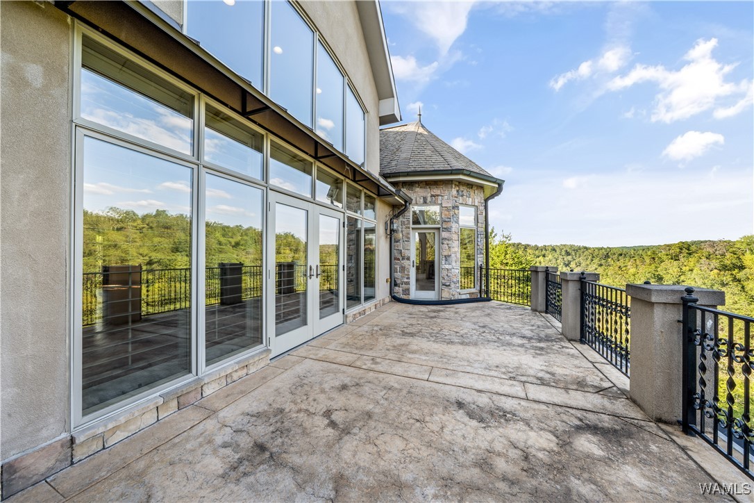 10251 Lake Side Drive