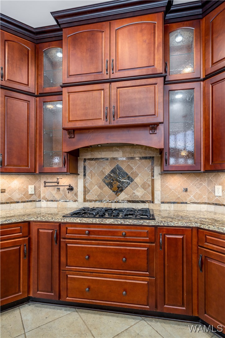 10251 Lake Side Drive