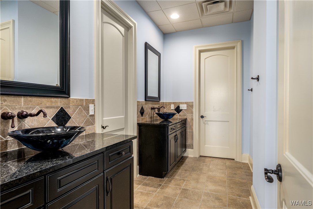 10251 Lake Side Drive