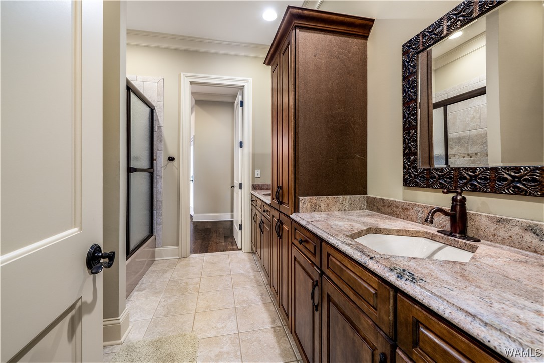 10251 Lake Side Drive