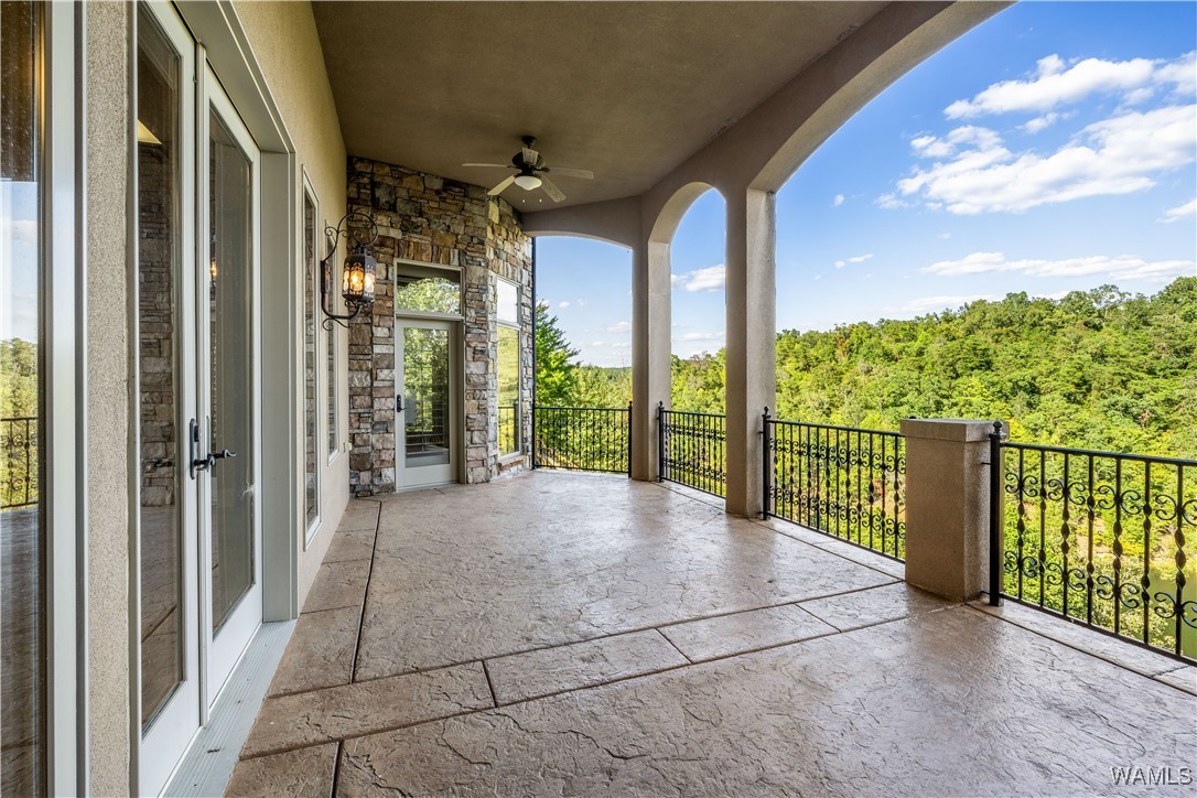 10251 Lake Side Drive