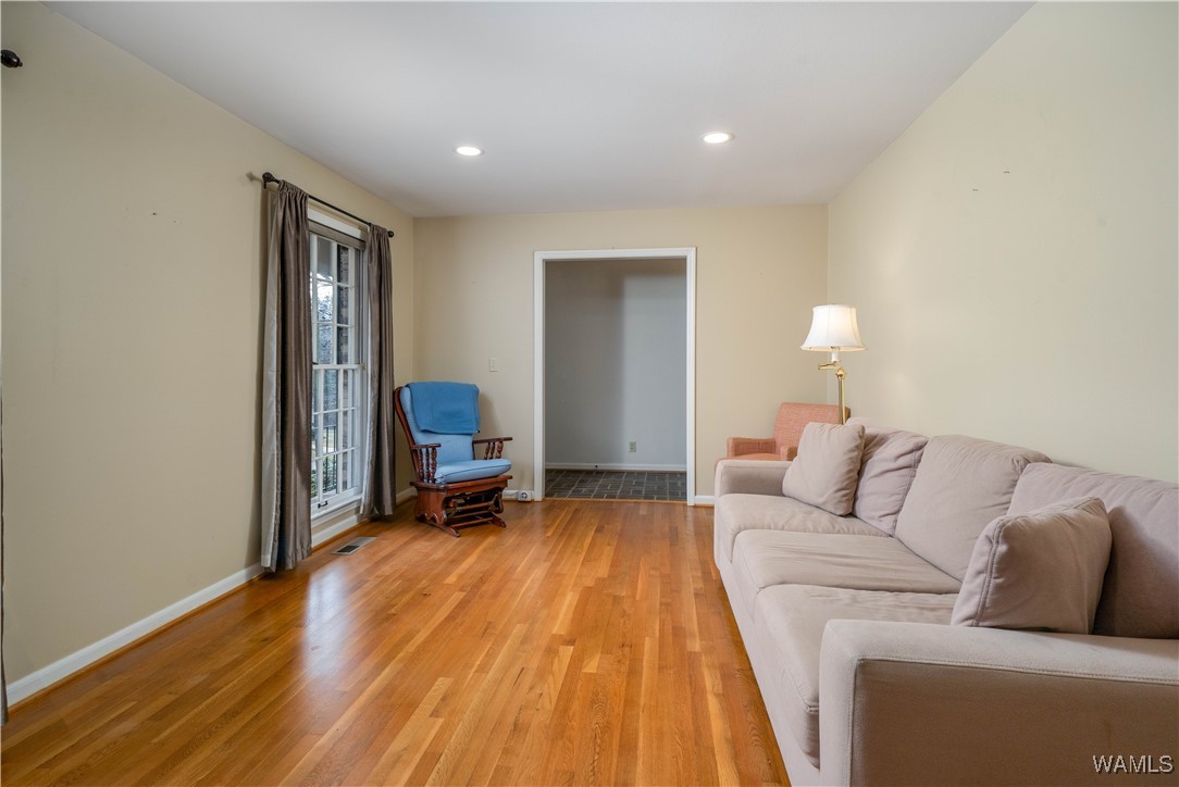 5306 Indian Springs Avenue